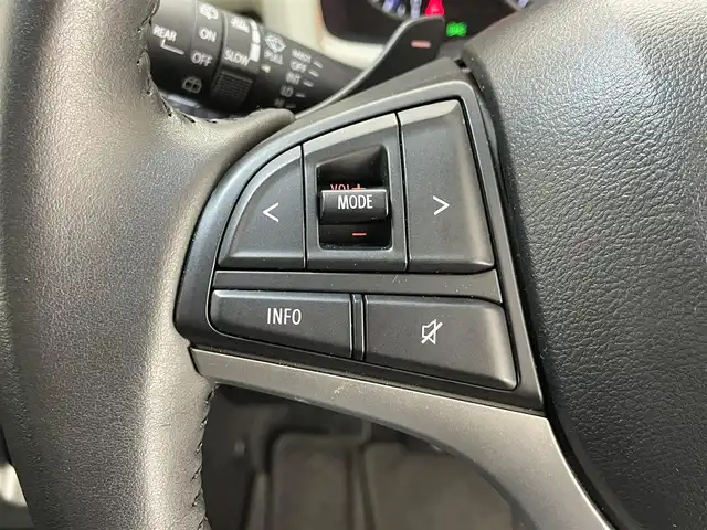 スズキ クロスビー HYBRID MZ 愛知県 2018(平30)年 6.8万km キャラバンアイボリーパールメタリック/ホワイト 2トーンルーフ 社外８型ナビ　シートヒーター　禁煙車　ドライブレコーダー　クリムソンホイール　ローダウン　パドルシフト　デュアルセンサーブレーキ　衝突軽減　車線逸脱　クルーズコントロール　ＬＥＤライト　フォグランプ