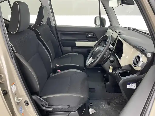 スズキ クロスビー HYBRID MZ 愛知県 2018(平30)年 6.8万km キャラバンアイボリーパールメタリック/ホワイト 2トーンルーフ 社外８型ナビ　シートヒーター　禁煙車　ドライブレコーダー　クリムソンホイール　ローダウン　パドルシフト　デュアルセンサーブレーキ　衝突軽減　車線逸脱　クルーズコントロール　ＬＥＤライト　フォグランプ