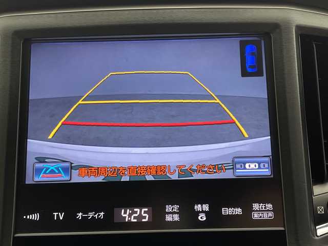 トヨタ クラウン ハイブリッド アスリートG 鹿児島県 2013(平25)年 5.5万km ホワイトパールクリスタルシャイン 純正ナビ/(フルセグTV/BT/CD/DVD/FM/AM)/バックカメラ/衝突被害軽減システム/車線逸脱警報/クルーズコントロール/サンルーフ/レザーシート/横滑り防止装置/ビルトインETC/ドライブレコーダー/アイドリングストップ/フォグランプ/オートライト/ウィンカーミラー/電動格納ミラー/純正18インチAW/シートヒーター/エアシート/シートリフター/ステアリングヒーター/メモリー機能付きパワーシート/プッシュスタート/スマートキー/フロアマット/ドアバイザー/スペアキー/取扱説明書/保証書