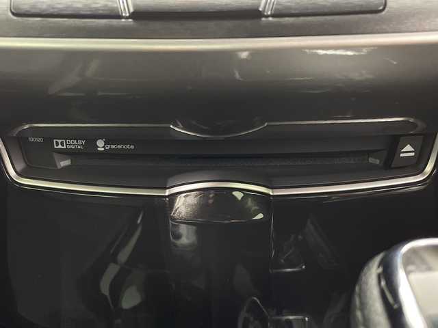 トヨタ クラウン ハイブリッド アスリートG 鹿児島県 2013(平25)年 5.5万km ホワイトパールクリスタルシャイン 純正ナビ/(フルセグTV/BT/CD/DVD/FM/AM)/バックカメラ/衝突被害軽減システム/車線逸脱警報/クルーズコントロール/サンルーフ/レザーシート/横滑り防止装置/ビルトインETC/ドライブレコーダー/アイドリングストップ/フォグランプ/オートライト/ウィンカーミラー/電動格納ミラー/純正18インチAW/シートヒーター/エアシート/シートリフター/ステアリングヒーター/メモリー機能付きパワーシート/プッシュスタート/スマートキー/フロアマット/ドアバイザー/スペアキー/取扱説明書/保証書