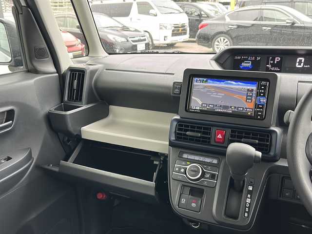 ダイハツ タント X 山形県 2022(令4)年 1.5万km シャイニングホワイトパール ４WD/純正SDナビ/（TV/AM/FM/SD/BT/CD）/片側パワースライドドア/純正ドライブレコーダー/オートライト/オートハイビーム/シートヒーター/電子パーキング/ブレーキホールド/社外AW/純正フロアマット/ステアリングスイッチ/前後コーナーセンサー/リモコンエンジンスターター
