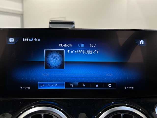 メルセデス・ベンツ Ｍ・ベンツ ＧＬＢ２００ｄ 4マチック 新潟県 2023(令5)年 1.3万km デジタルホワイト パナメリカーナグリル/AMG18インチアルミホイール/レーダーセーフティパッケージ/-アクティブブラインドスポットアシスト/-自動再発進機能/-降車時警告機能/-アクティブステアリングアシスト/-アクティブディスタンスアシストディストロニック/純正HDDナビ/フルセグTV/360°カメラシステム/ETC2.0/ドライブレコーダー/ハーフレザーシート/シートヒーター/パワーバックドア/パークトロニック/パドルシフト