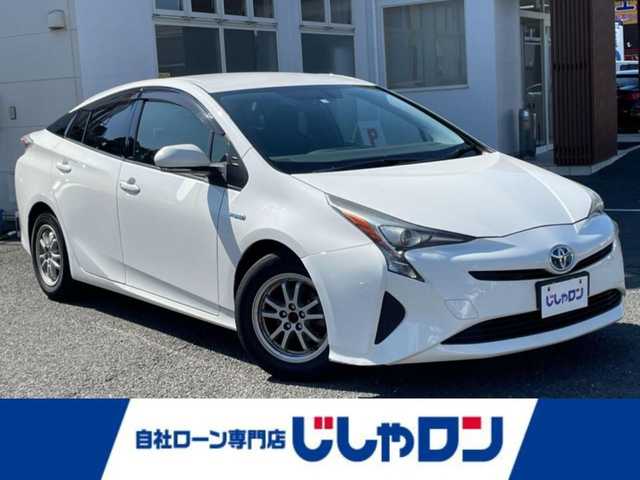 トヨタ プリウス S 埼玉県 2016(平28)年 14.4万km スーパーホワイトⅡ (株)IDOMが運営する【じしゃロン川越店】の自社ローン専用車両になります。こちらは現金またはオートローンご利用時の価格です。自社ローンご希望の方は別途その旨お申付け下さい/純正ナビ NSCP-W64/ワンセグTV/Bluetooth/CD/AM/FM/バックカメラ/ビルトインETC/ステアリングリモコン/純正１５インチアルミホイール/スマートキー/プッシュスタート/LEDオートライト/オート開閉ウインカーミラー/ドアバイザー/純正フロアマット/革巻きステアリング/リアワイパー/サイド＆カーテンエアバッグ