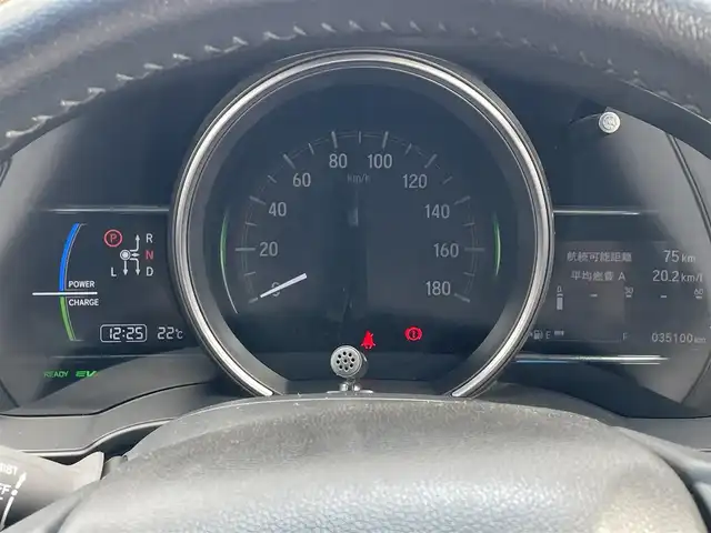 ホンダ フィット ハイブリット S ホンダセンシング 滋賀県 2017(平29)年 3.6万km ルージュアメジストM 純正８型ナビ/・Bluetooth/・フルセグ/・CD/DVD/バックカメラ/革巻きステアリング/ステアリングリモコン/パドルシフト/ETC/前後ドライブレコーダー/アダプティブクルーズコントロール/ドアミラーヒーター/電動格納ミラー/LEDヘッドライト/フォグライト/スマートキー/ホンダセンシング/・標識認識機能/・レーンキープアシスト/・路外逸脱抑制/・先行車発進お知らせ/ダッシュボードマット