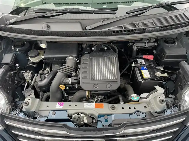 トヨタ ルーミー カスタムG－T 滋賀県 2017(平29)年 3.8万km ブラックマイカメタリック/レーザーブルークリスタルシャイン 2トーン 純正9インチSDナビ/・フルセグTV/・CD DVD/・Bluetooth/バックカメラ/衝突軽減ブレーキ/クルーズコントロール/ドライブレコーダー/ETC/革巻きステアリング/ステアリングリモコン/プッシュスタート/スマートキー×２/電動格納ミラー/ウインカーミラー/両側パワースライドドア/シートヒーター/シートリフター/ドアバイザー/純正フロアマット
