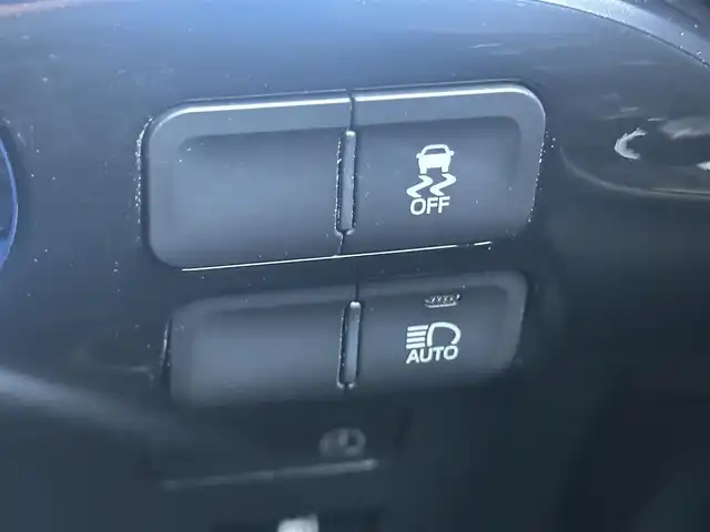 トヨタ プリウス ＰＨＶ S ナビパッケージ 愛知県 2017(平29)年 5万km スティールブロンドM TRDエアロ/プラグインハイブリッド/Sナビパッケージ/純正縦型ナビ/（CD/BT/フルセグ）/バックカメラ/ETC/前後ドラレコ/レーダークルーズコントロール/前席シートヒーター/AC100V/トヨタセーフティセンス/コーナーセンサー/純正AW/純正フロアマット