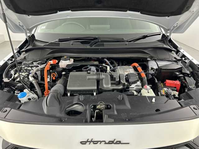 ホンダ ヴェゼル ハイブリッド e:HEV Z 愛知県 2024(令6)年 0.5万km プレミアムサンライトホワイトパール 禁煙車/純正9インチナビ/（AM/FM/Bluetooth/フルセグTV）/バックカメラ/ワイヤレス充電/ホンダセンシング/・衝突軽減ブレーキ/・誤発進抑制機能/・レーンキープアシスト/・オートマチックハイビーム/・追従式クルーズコントロール/コーナーセンサー/ETC2.0/ドライブレコーダー/シートヒーター/ステアリングヒーター/電動リアゲート/パドルシフト/ダウンヒルアシスト/LEDヘッドライト/スマートキー/純正アルミホイール
