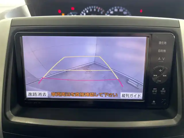 トヨタ ノア X スマートエディション 沖縄県 2012(平24)年 4.8万km ホワイトパールクリスタルシャイン (株)IDOMが運営する【じしゃロンコザ店】の自社ローン専用車両になりますこちらは現金またはオートローンご利用時の価格です。自社ローンご希望の方は別途その旨お申付け下さい/・純正ナビ/・Ｂｌｕｅｔｏｏｔｈ接続/・ＤＶＤ再生/・ＴＶ/・バックカメラ/・両側パワースライドドア/・スマートキー/・プッシュスタート/・ETC/・純正フロアマット/・オートライト