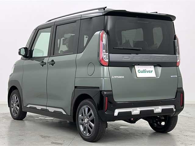 三菱 デリカミニ T プレミアム 宮城県 2025(令7)年 0.1千km ＤグリーンＭ 届出済未使用車/アラウンドビューモニター/ハーフレザーシート/両側パワースライドドア/マイパイロット/衝突軽減ブレーキ/レーンディパーチャーウォーニング/オートハイビーム/コーナーセンサー/純正9型ディスプレイオーディオ/・USB・BT・スマホ連動/デジタルインナーミラー/ステアリングヒーター/パドルシフト/ステアリングスイッチ/電動パーキングブレーキ/オートホールド/LEDヘッドライト/LEDフォグライト/スマートキー×2/純正15インチアルミホイール/ロールサンシェード/シートバックテーブル