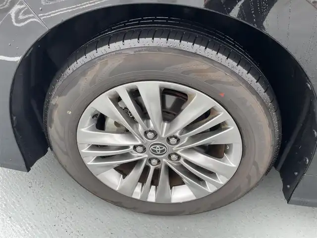 トヨタ アルファードハイブリット Z 東京都 2024(令6)年 1.8万km ブラック 法人ワンオーナー/左右独立ムーンルーフ/黒皮シート/トヨタセーフティセンス/PCS//PDA/BSM/LDA/レーンチェンジアシスト/レーダークルーズコントロール/純正コネクティドナビ/Bluetooth/フルセグTV/純正後席１３．２型モニター（V13T-R72F)/全周囲カメラ/D/Nシートヒーター・エアシート・ヒーテッドミラー/ステアリングヒーター/D/Nパワーシート/両側パワースライドドア/純正１８インチアルミ/ETC2.0/前後TZドライブレコーダー（TZ-DR212)/ドアエッジプロテクター/ワイヤレス充電/純正フロアマット/エンジンプッシュボタン/スマートキー/スペアキー１本/保証書・取説