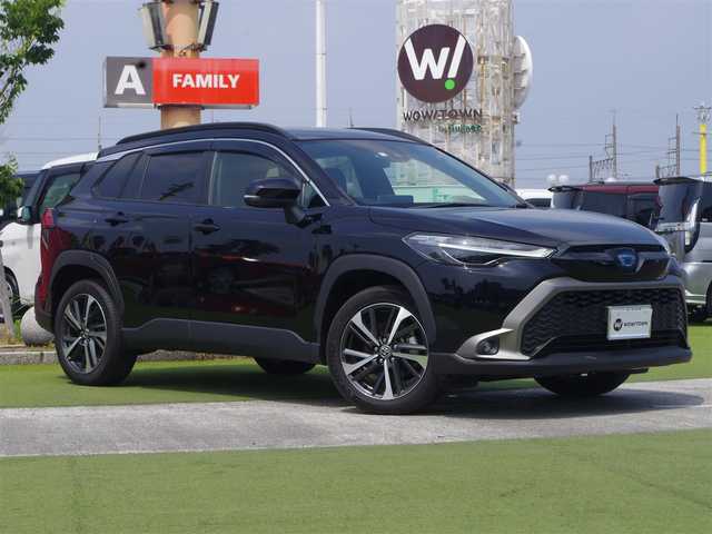 トヨタ カローラ クロス ハイブリッド Z 千葉県 2023(令5)年 2.9万km アティチュードブラックマイカ Toyota Safety Sense/・プリクラッシュセーフティ/・レーンディパーチャーアラート/・オートハイビーム/・レーダークルーズコントロール/・ブラインドスポットモニター/・RCTA（リヤクロストラフィックアラート）/9インチ純正コネクティッドナビ/地デジTV/【Bluetooth接続】/バックカメラ/運転席パワーシート/ハーフレザーシート/前席シートヒーター/革巻きステアリング/ステアリングスイッチ/ETC/LEDヘッドライト/ウインカーミラー/クリアランスソナー/純正18インチアルミホイル/サイド/カーテンエアバッグ/スマートキー