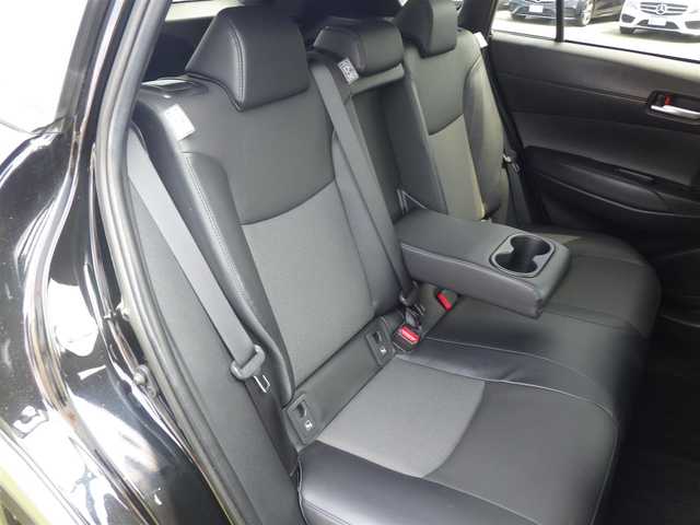 トヨタ カローラ クロス ハイブリッド Z 千葉県 2023(令5)年 2.9万km アティチュードブラックマイカ Toyota Safety Sense/・プリクラッシュセーフティ/・レーンディパーチャーアラート/・オートハイビーム/・レーダークルーズコントロール/・ブラインドスポットモニター/・RCTA（リヤクロストラフィックアラート）/9インチ純正コネクティッドナビ/地デジTV/【Bluetooth接続】/バックカメラ/運転席パワーシート/ハーフレザーシート/前席シートヒーター/革巻きステアリング/ステアリングスイッチ/ETC/LEDヘッドライト/ウインカーミラー/クリアランスソナー/純正18インチアルミホイル/サイド/カーテンエアバッグ/スマートキー