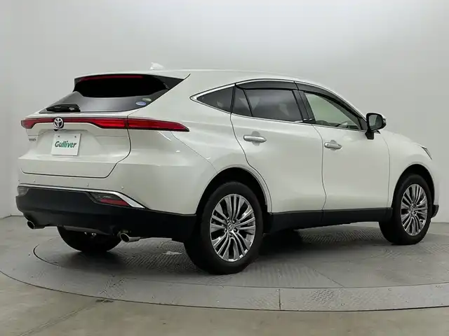 トヨタ ハリアー Z 新潟県 2020(令2)年 2.3万km ホワイトパールクリスタルシャイン ワンオーナー/4WD/衝突被害軽減ブレーキ/レーンキープアシスト/ブラインドスポットモニター/デジタルインナーミラー/純正ナビ/　（フルセグTV/BT/AUX/USB/AM/FM）/JBLプレミアムサウンドシステム/全周囲カメラ/パワーバックドア/レーダークルーズコントロール/LEDヘッドライト/ハーフレザーシート/パワーシート/純正19インチアルミホイール/ステアリングスイッチ/USBポート/スマートキー/ETC2.0