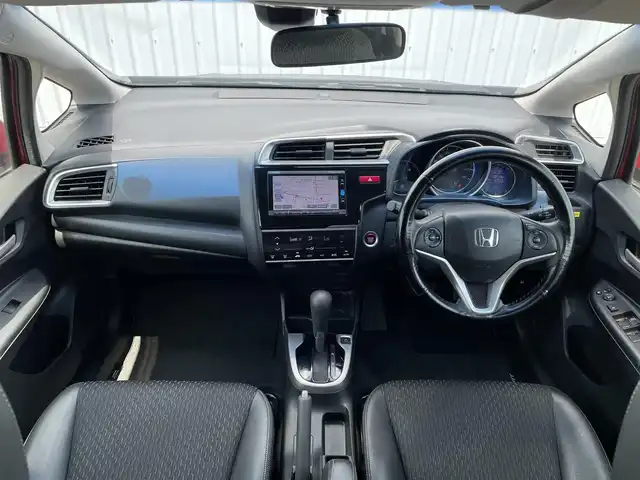 ホンダ フィット 13G Lパッケージ ファインED 福岡県 2016(平28)年 8.6万km ミラノレッド ワンオーナー/純正ナビ（ＶＸＭ－１７４ＶＦｉ）/フルセグTV/CD/DVD/BT/SD/バックカメラ/CTBA/クルーズコントロール/ＬＥＤオートライト/ＥＴＣ/アイドリングストップ/スマートキー/プッシュスタート/電格ミラー