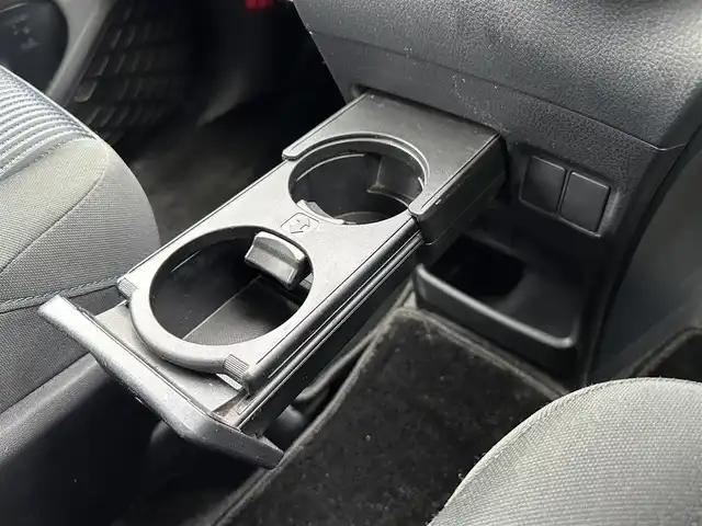 トヨタ ヴォクシー ZS 煌 愛知県 2015(平27)年 9.3万km ホワイトパールクリスタルシャイン ワンオーナー/純正ナビ/バックカメラ/フルセグＴＶ/DVD再生/ETC/Bluetooth/両側パワステスライド/フォグランプ/T-Connect/取扱説明書/保証書/記録簿