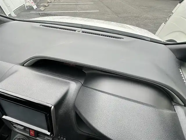 トヨタ ヴォクシー ZS 煌 愛知県 2015(平27)年 9.3万km ホワイトパールクリスタルシャイン ワンオーナー/純正ナビ/バックカメラ/フルセグＴＶ/DVD再生/ETC/Bluetooth/両側パワステスライド/フォグランプ/T-Connect/取扱説明書/保証書/記録簿