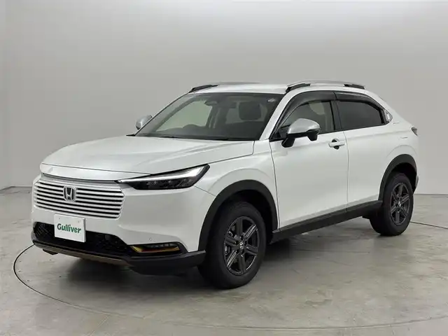 ホンダ ヴェゼル ハイブリッド e:HEV X HuNTパッケージ 福岡県 2024(令6)年 0.6万km プラチナホワイトパール 純正９型ナビ（ＢＴ，フルセグＴＶ）　/バックカメラ　/ＥＴＣ　/前後ドラレコ　/アダプティブクルコン　/コーナーセンサー　/ホンダセンシング　/パドルシフト　/ハーフレザーシート　/純正１６インチＡＷ　/ＬＥＤヘッドライト