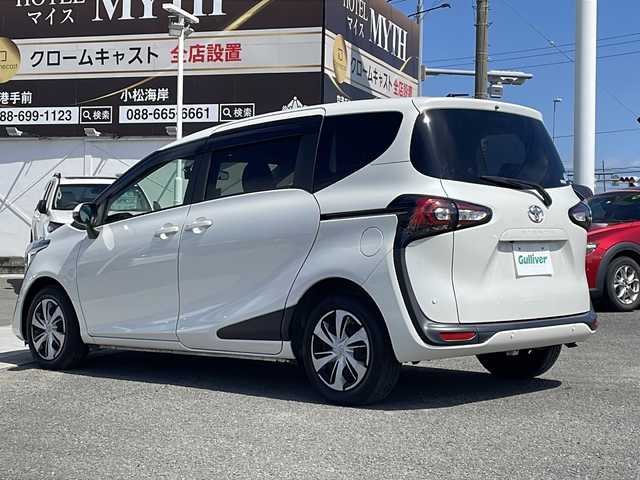 トヨタ シエンタ G クエロ 徳島県 2020(令2)年 4.2万km ホワイトパールクリスタルシャイン 純正9型SDナビ　NSZT-Y68T/（ラジオ/DISC/フルセグ/SD/BT）/純正12.1インチフリップダウンモニター/バックカメラ/ハーフレザーシート/クリアランスソナー/両側電動スライドドア/ETC/LEDヘッドライト/LEDフォグライト/コムラック前後ドライブレコーダー/純正フロアマット/ドアバイザー