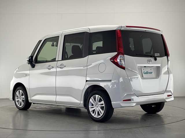トヨタ ルーミー X 宮崎県 2022(令4)年 3.7万km パールホワイトⅢ スマートアシスト３/〇衝突警報機能/〇衝突回避支援ブレーキ機能/〇ブレーキ制御付き誤発進抑制機能（前方・後方）/〇車線逸脱警報機能/〇ふらつき警報/〇路側逸脱警報/〇オートハイビーム/〇先行車発進お知らせ機能/〇クリアランスソナー/純正7インチSDナビ/バックカメラ/片側パワースライドドア/アイドリングストップ/ETC/保証書/取扱説明書/ナビ取扱説明書