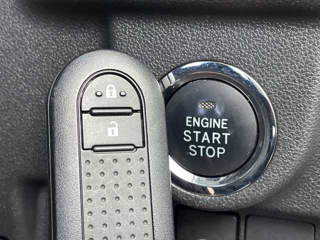 ダイハツ ムーヴ カスタム RS ハイパー SAⅡ 新潟県 2016(平28)年 6.8万km パールホワイトⅢ PioneerSDナビ/(AVIC-MRZ99)/Bluetooth搭載/フルセグTV/純正15インチアルミホイール/オートエアコン/バックカメラ/LEDヘッドライト/オートライト/ETC/スマートキー/ステアリングリモコン/革巻きステアリング/ハーフレザーシート/前後ドライブレコーダー