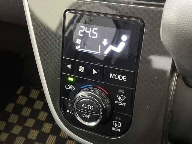 ダイハツ ムーヴ カスタム RS ハイパー SAⅡ 新潟県 2016(平28)年 6.8万km パールホワイトⅢ PioneerSDナビ/(AVIC-MRZ99)/Bluetooth搭載/フルセグTV/純正15インチアルミホイール/オートエアコン/バックカメラ/LEDヘッドライト/オートライト/ETC/スマートキー/ステアリングリモコン/革巻きステアリング/ハーフレザーシート/前後ドライブレコーダー