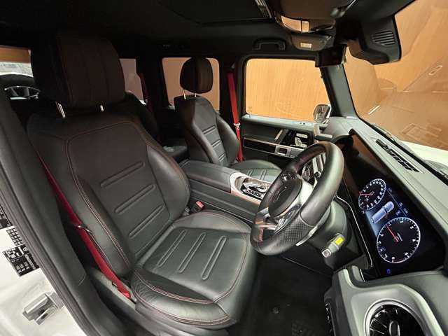 メルセデス・ベンツ ゲレンデヴァーゲン Ｇ３５０ｄ AMGライン 千葉県 2019(令1)年 4.3万km ポーラホワイト ラグジュアリーＰＫＧ　/Ｂｕｒｍｅｓｔｅｒサウンド　/ガラスＳＲ　/黒革　/ＡＣＣ　/ナビ　/ＴＶ　/３６０°Ｂｌｕｅｔｏｏｔｈ接続　/シートＨ　/アクティブパーキング　/ＬＥＤ　/衝突軽減Ｂ　/ＢＳＭ　/ＬＫＡ　/ドラレコ