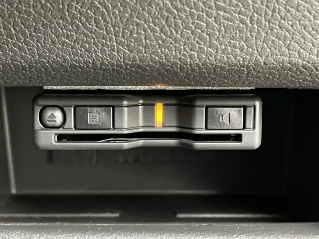 スズキ フロンクス 岡山県 2025(令7)年 0.5万km 黒 純正9インチディスプレイオーディオ/（carplay/USB/フルセグ/Bluetooth）/アラウンドビューモニター/前後ドライブレコーダー/ETC/ワイヤレス充電/D/N席シートヒーター/LEDヘッドライト/セーフティサポート/衝突軽減ブレーキ/コーナーセンサー/ブラインドスポットモニター/スマートキー/純正ドアバイザー/フロアマット