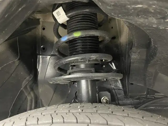 スズキ フロンクス 岡山県 2025(令7)年 0.5万km 黒 純正9インチディスプレイオーディオ/（carplay/USB/フルセグ/Bluetooth）/アラウンドビューモニター/前後ドライブレコーダー/ETC/ワイヤレス充電/D/N席シートヒーター/LEDヘッドライト/セーフティサポート/衝突軽減ブレーキ/コーナーセンサー/ブラインドスポットモニター/スマートキー/純正ドアバイザー/フロアマット