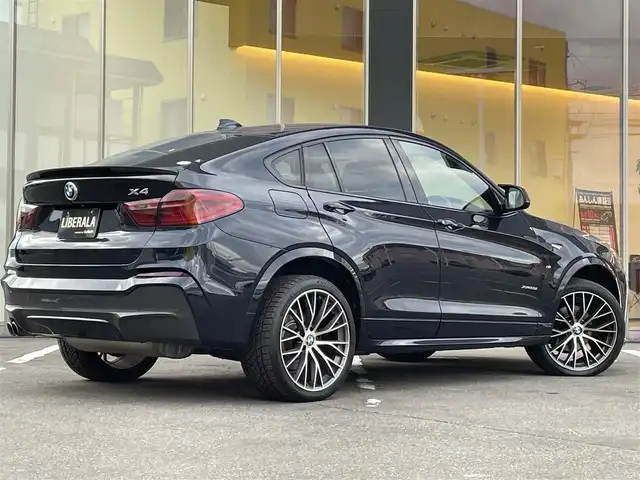 ＢＭＷ Ｘ４ xDrive 28i Mスポーツ 青森県 2017(平29)年 4.3万km カーボンブラックM 純正ナビ/(フルセグTV/CD/DVD/Bluetooth)/アクティブクルーズコントロール/全周囲カメラ/前席シートヒーター/前席パワーシート/前後ドライブレコーダー/パドルシフト/サンルーフ/衝突軽減ブレーキ/レーンキープアシスト/車載機/純正フロアマット/純正アルミホイール/4WD/ダウンヒルアシスト/前後コーナーセンサー/オートライト/スマートキー