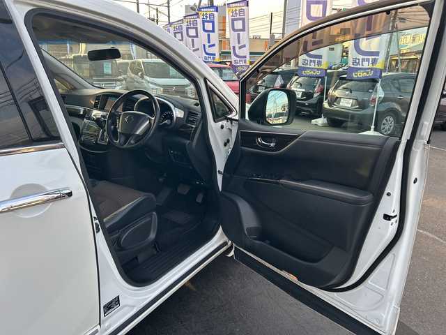 日産 エルグランド 250ハイウェイスター 長野県 2012(平24)年 10.3万km ブリリアントホワイトパール 【(株)IDOMが運営する【じしゃロン長野店】の自社ローン対象車両になります。こちらは現金ご利用時の価格です。自社ローンご希望の方は別途その旨お申付け下さい。】	/メーカーオプションナビ（ＤＶＤ，ＣＤ，フルセグＴＶ）　/プッシュスタート　/片側パワースライドドア　/ビルトインＥＴＣ　/ハーフレザーシート　/リアモニター/全方位モニター/フォグランプ