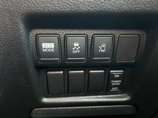 日産 エルグランド 250ハイウェイスター 長野県 2012(平24)年 10.3万km ブリリアントホワイトパール 【(株)IDOMが運営する【じしゃロン長野店】の自社ローン対象車両になります。こちらは現金ご利用時の価格です。自社ローンご希望の方は別途その旨お申付け下さい。】	/メーカーオプションナビ（ＤＶＤ，ＣＤ，フルセグＴＶ）　/プッシュスタート　/片側パワースライドドア　/ビルトインＥＴＣ　/ハーフレザーシート　/リアモニター/全方位モニター/フォグランプ