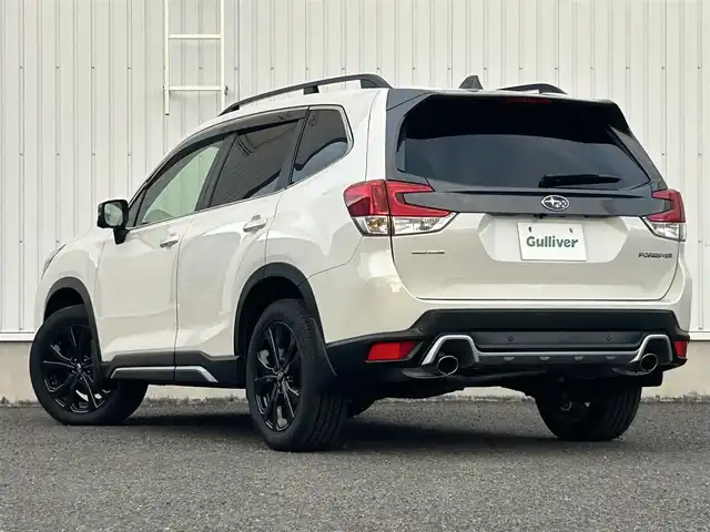 スバル フォレスター スポーツ 熊本県 2021(令3)年 8.5万km クリスタルホワイトP 純正メモリーナビ/AM/FM/CD/DVD/USB/AUX/フルセグTV/テレビキャンセラー/バックカメラ（フロント、リア、左側）/ドライブレコーダー（前）/後退時自動ブレーキプリクラッシュセーフティ/車線逸脱警報/ドライバーモニタリングシステム/電子パーキングブレーキ/オートビークルホールド/パワーリアゲート/MT付AT/プッシュスタート/アイドリングストップ/スマートキー/スペアキー/ハーフレザーシート/シートヒーター（D/N、セカンドシート）/パワーシート（D/N)/ルーフレール/LEDヘッドライト/フォグランプ/オートライト/オートハイビーム/W+サイド+カーテンエアバック/純正革巻きステアリング/ステアリングスイッチ/ステアリングヒーター/４WD