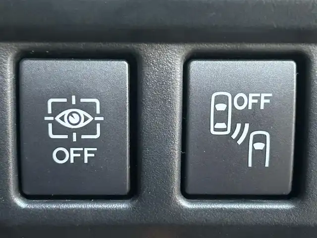 スバル フォレスター スポーツ 熊本県 2021(令3)年 8.5万km クリスタルホワイトP 純正メモリーナビ/AM/FM/CD/DVD/USB/AUX/フルセグTV/テレビキャンセラー/バックカメラ（フロント、リア、左側）/ドライブレコーダー（前）/後退時自動ブレーキプリクラッシュセーフティ/車線逸脱警報/ドライバーモニタリングシステム/電子パーキングブレーキ/オートビークルホールド/パワーリアゲート/MT付AT/プッシュスタート/アイドリングストップ/スマートキー/スペアキー/ハーフレザーシート/シートヒーター（D/N、セカンドシート）/パワーシート（D/N)/ルーフレール/LEDヘッドライト/フォグランプ/オートライト/オートハイビーム/W+サイド+カーテンエアバック/純正革巻きステアリング/ステアリングスイッチ/ステアリングヒーター/４WD