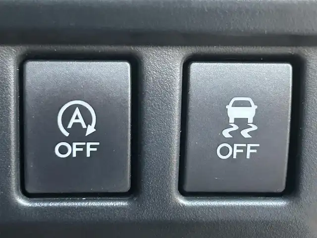 スバル フォレスター スポーツ 熊本県 2021(令3)年 8.5万km クリスタルホワイトP 純正メモリーナビ/AM/FM/CD/DVD/USB/AUX/フルセグTV/テレビキャンセラー/バックカメラ（フロント、リア、左側）/ドライブレコーダー（前）/後退時自動ブレーキプリクラッシュセーフティ/車線逸脱警報/ドライバーモニタリングシステム/電子パーキングブレーキ/オートビークルホールド/パワーリアゲート/MT付AT/プッシュスタート/アイドリングストップ/スマートキー/スペアキー/ハーフレザーシート/シートヒーター（D/N、セカンドシート）/パワーシート（D/N)/ルーフレール/LEDヘッドライト/フォグランプ/オートライト/オートハイビーム/W+サイド+カーテンエアバック/純正革巻きステアリング/ステアリングスイッチ/ステアリングヒーター/４WD