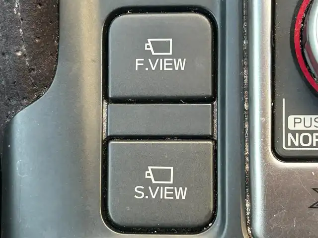 スバル フォレスター スポーツ 熊本県 2021(令3)年 8.5万km クリスタルホワイトP 純正メモリーナビ/AM/FM/CD/DVD/USB/AUX/フルセグTV/テレビキャンセラー/バックカメラ（フロント、リア、左側）/ドライブレコーダー（前）/後退時自動ブレーキプリクラッシュセーフティ/車線逸脱警報/ドライバーモニタリングシステム/電子パーキングブレーキ/オートビークルホールド/パワーリアゲート/MT付AT/プッシュスタート/アイドリングストップ/スマートキー/スペアキー/ハーフレザーシート/シートヒーター（D/N、セカンドシート）/パワーシート（D/N)/ルーフレール/LEDヘッドライト/フォグランプ/オートライト/オートハイビーム/W+サイド+カーテンエアバック/純正革巻きステアリング/ステアリングスイッチ/ステアリングヒーター/４WD