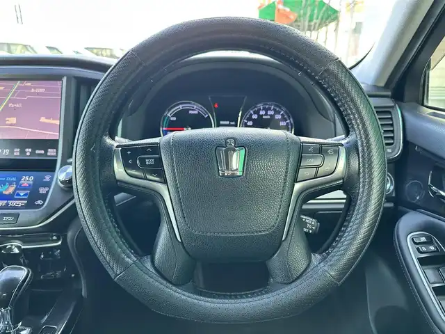 トヨタ クラウン ハイブリッド アスリートS 宮城県 2013(平25)年 8.5万km ブラック 純正8インチHDDナビ/フルセグテレビ/　【CD/DVD/BT/USB/AM/FM】/クルーズコントロール/バックカメラ/前席パワーシート/前席シートヒーター/純正ビルトインETC/ステアリングリモコン/18インチ純正アルミホイール/HIDヘッドライト/フォグライト/電動格納ウィンカーミラー/純正フロアマット/純正ドアバイザー/スマートキー/プッシュスタートボタン