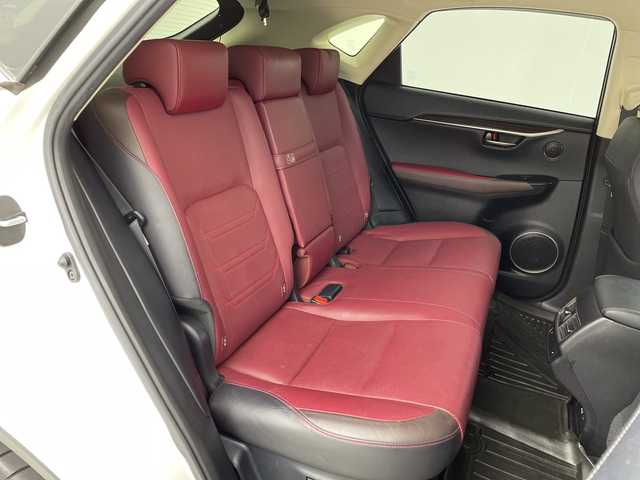 レクサス ＮＸ 300h バージョンL 茨城県 2017(平29)年 4.7万km ソニッククォーツ 後期　パノラマサンルーフ　純正ナビ　フルセグＴＶ　Ｂｌｕｅｔｏｏｔｈ　全方位カメラ　三眼ＬＥＤヘッドランプ　　ブラインドスポットモニター　レーダークルーズコントロール　コーナーセンサー　ＥＴＣ　