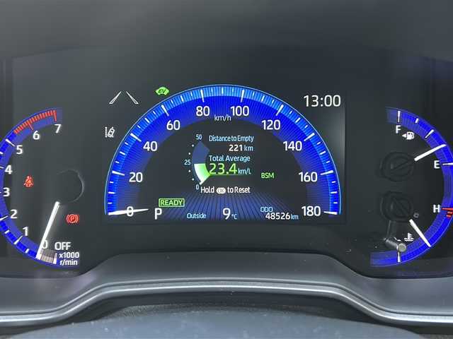 トヨタ カローラツーリング ハイブリッド ダブルバイビー 広島県 2020(令2)年 4.9万km ブラックマイカ 禁煙車/トヨタセーフティセンス/・プリクラッシュセーフティ/・LDA/LTA/・RSA/・オートマチックハイビーム/・レーダークルーズコントロール/・先行車発進お知らせ/BSM/RCTA/クリアランスソナー/純正ディスプレイオーディオ/・ナビ/Bluetooth/USB/Miracast/バックカメラ/革巻きステアリング/ステアリングスイッチ/ステアリングヒーター/オートライト/ハーフレザーシート/シートヒーター/LEDヘッドライト/フォグランプ/電動パーキングブレーキ/オートホールド/スマートキー/プッシュスタート/スペアキー/ドアバイザー/ワイヤレス充電/ETC/純正フロアマット/純正１７インチアルミホイール