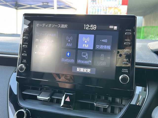 トヨタ カローラツーリング ハイブリッド ダブルバイビー 広島県 2020(令2)年 4.9万km ブラックマイカ 禁煙車/トヨタセーフティセンス/・プリクラッシュセーフティ/・LDA/LTA/・RSA/・オートマチックハイビーム/・レーダークルーズコントロール/・先行車発進お知らせ/BSM/RCTA/クリアランスソナー/純正ディスプレイオーディオ/・ナビ/Bluetooth/USB/Miracast/バックカメラ/革巻きステアリング/ステアリングスイッチ/ステアリングヒーター/オートライト/ハーフレザーシート/シートヒーター/LEDヘッドライト/フォグランプ/電動パーキングブレーキ/オートホールド/スマートキー/プッシュスタート/スペアキー/ドアバイザー/ワイヤレス充電/ETC/純正フロアマット/純正１７インチアルミホイール