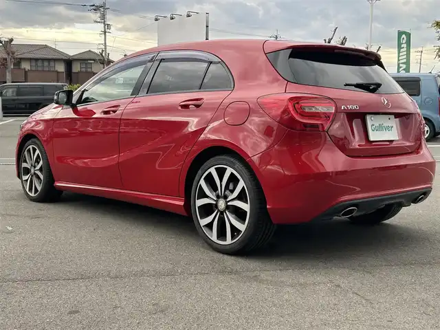 メルセデス・ベンツ Ａ１８０ 愛媛県 2014(平26)年 6.9万km 赤 純正ナビ（Bluetooth/フルセグTV）/バックカメラ/パワーシート/シートメモリー機能/シートヒーター/セレクターレバー/ETC/パドルシフト/ステアリングリモコン/純正フロアマット/純正18インチアルミホイール/ドアバイザー/トノカバー/前後コーナーセンサー/LEDヘッドライト/フォグランプ/スマートキー×２