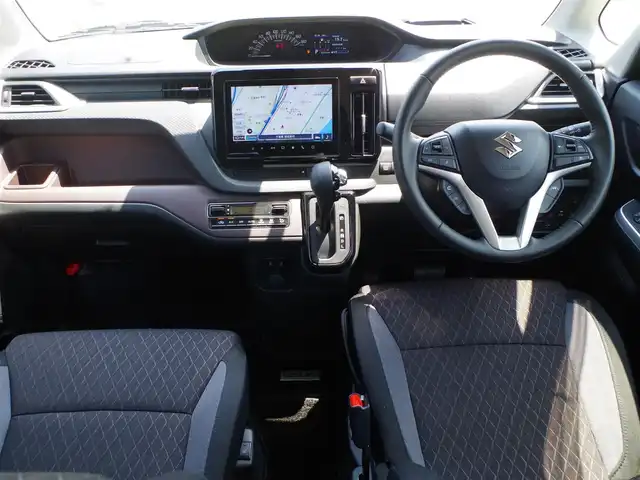 スズキ ソリオ バンディット HV MV 千葉県 2023(令5)年 3.4万km スーパーブラックパール デュアルカメラブレーキサポート/ヘッドアップディスプレイ/両側パワースライドドア/前席シートヒーター/純正メモリーナビ/地デジTV/【DVD/CD再生機能　Bluetooth接続】/全方位モニター/革巻きステアリング/ステアリングスイッチ/ETC/LEDヘッドライト/フォグライト/ウインカーミラー/リアコーナーセンサー/純正15インチアルミホイル/サイド/カーテンエアバッグ/携帯リモコン