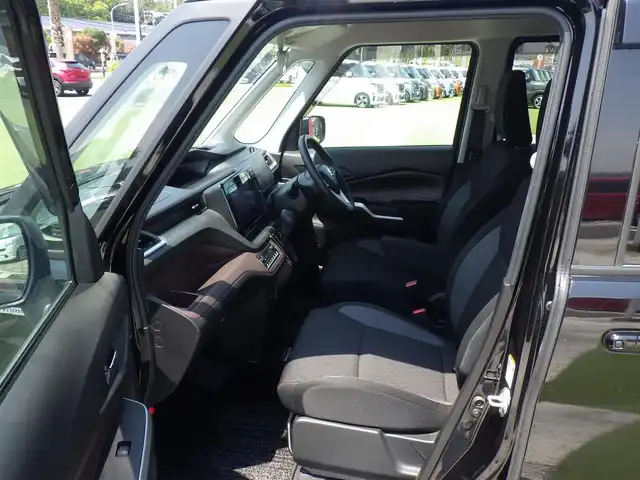 スズキ ソリオ バンディット HV MV 千葉県 2023(令5)年 3.4万km スーパーブラックパール デュアルカメラブレーキサポート/ヘッドアップディスプレイ/両側パワースライドドア/前席シートヒーター/純正メモリーナビ/地デジTV/【DVD/CD再生機能　Bluetooth接続】/全方位モニター/革巻きステアリング/ステアリングスイッチ/ETC/LEDヘッドライト/フォグライト/ウインカーミラー/リアコーナーセンサー/純正15インチアルミホイル/サイド/カーテンエアバッグ/携帯リモコン