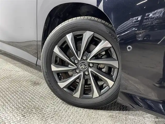 トヨタ ヴォクシー ハイブリッド S－Z 大阪府 2023(令5)年 1.9万km アティチュードブラックマイカ 快適利便パッケージ 純正１０．５インチナビＴＶ　全方位カメラ　後席モニター　トヨタチームメイトアドバンストパーク レーダークルコン　コーナーセンサー　ＬＥＤヘッドライト　ブラインドスポットモニター　　モデリスタグリル　衝突軽減