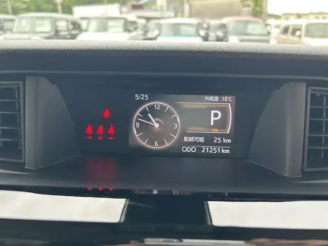 トヨタ ルーミー カスタムG 愛媛県 2021(令3)年 2.2万km ブラックマイカメタリック/ブリリアントカッパークリスタルマイカ 2トーン 純正ナビ/・Bluetooth/・CD/DVD/フルセグTV/全方位カメラ/両側パワースライドドア/ETC/衝突軽減ブレーキ/レーダークルーズコントロール/前後クリアランスソナー/オートライト/オートマチックハイビーム/ＬＥＤヘッドライト/プッシュスタート/スマートキー/スペアキー/純正14インチAW/純正フロアマット