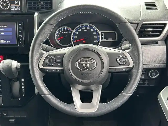 トヨタ ルーミー カスタムG 愛媛県 2021(令3)年 2.2万km ブラックマイカメタリック/ブリリアントカッパークリスタルマイカ 2トーン 純正ナビ/・Bluetooth/・CD/DVD/フルセグTV/全方位カメラ/両側パワースライドドア/ETC/衝突軽減ブレーキ/レーダークルーズコントロール/前後クリアランスソナー/オートライト/オートマチックハイビーム/ＬＥＤヘッドライト/プッシュスタート/スマートキー/スペアキー/純正14インチAW/純正フロアマット