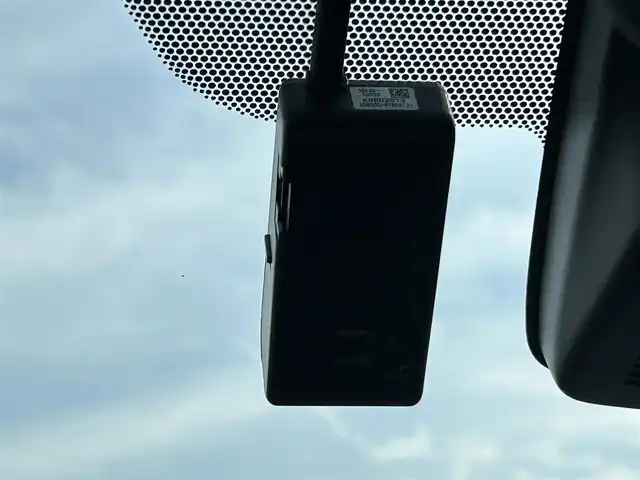 トヨタ アクア S スタイルブラック 福岡県 2017(平29)年 4万km ブラックマイカ ・純正ナビ（フルセグ/Bluetooth/DVD）/・バックカメラ/・純正ドライブレコーダー/・ETC/・横滑り防止装置/・レーンキープアシスト/・衝突被害軽減システム/・車両接近通報装置/・オートマチックハイビーム/・ナノイー/・D/N席シートヒーター/・電動格納ミラー/・純正エアロ（フロント・サイド・リア）/・ISOFIX/・ハンドル車載