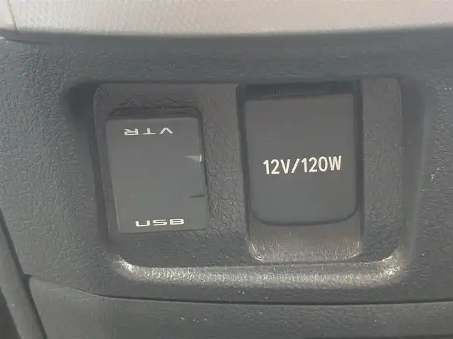 トヨタ アルファード 240S 栃木県 2012(平24)年 10.3万km ホワイトパールクリスタルシャイン (株)IDOMが運営する【じしゃロン宇都宮店】の自社ローン対象車両になります。こちらは現金またはオートローンご利用時の価格です。自社ローンご希望の方は別途その旨お申付け下さい/純正ナビ/CD/DVD/BT/TV/サンルーフ/後席用モニター/両側パワースライドドア/コーナーセンサー/バックカメラ/ETC/純正18インチAW/スマートキー/プッシュスタート/ドアバイザー/ドアミラーウインカー