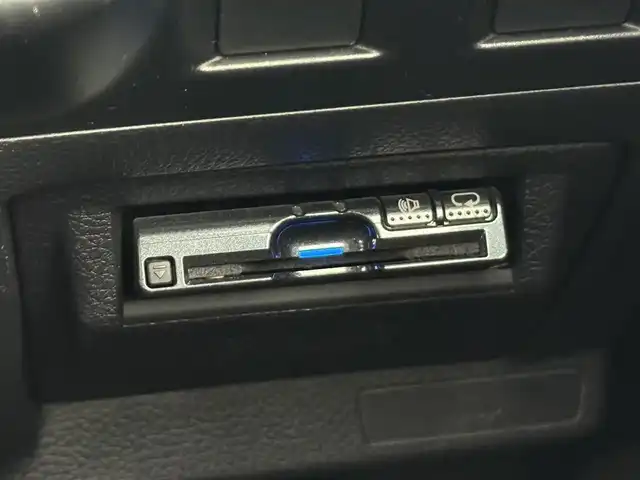 スバル レヴォーグ 1．6GT アイサイト 愛知県 2015(平27)年 9.9万km ラピスブルーP 4WD/純正ディーラーオプション8インチナビ/　　・CD/DVD/BT/フルセグTV/バックカメラ/サイドカメラ（左側）/純正ドライブレコーダー/ETC/ステアリングリモコン/パドルシフト/MTモード/パワーシート（D席）/LEDヘッドライト/フロントフォグランプ/リヤフォグランプ/純正17インチアルミホイール/BSM/アイサイト/アドバンスドセーフティパッケージ/　　・スバルリヤビークルディテクション/取扱説明書/保証書/スペアキー