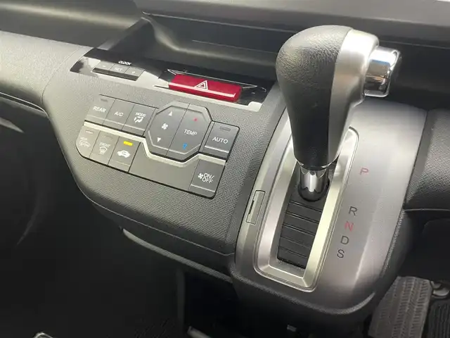 ホンダ ステップワゴン スパーダ Z インターナビセレ 茨城県 2012(平24)年 6.3万km ホワイトオーキッドパール 純正ナビ/ワンセグ再生可/バックカメラ/クルーズコントロール/両側電動スライドドア/純正アルミホイール/純正フロアマット/ビルトインETC