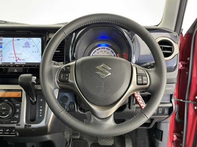 スズキ ハスラー Jスタイル Ⅲ ターボ 長野県 2018(平30)年 3.7万km フェニックスレッドパール/スチールシルバー2トーン 4WD/純正SDナビ&フルセグTV&CD&DVD&USB&BT/クルーズコントロール/車線逸脱警報/衝突軽減ブレーキ/ダウンヒルアシストコントロール/ヒルディセントコントロール/ハーフレザーシート/助手席シートヒーター/ステアリングスイッチ/パドルシフト/ビルトインETC/HIDヘッドライト/オートライト/フロントフォグランプ/電動格納ミラー/ウィンカーミラー/ドアミラーヒーター/純正15インチAW装着/純正フロアマット/純正ドアバイザー/プッシュスタート/スマートキー/スペアキー1本/ナビ取扱説明書